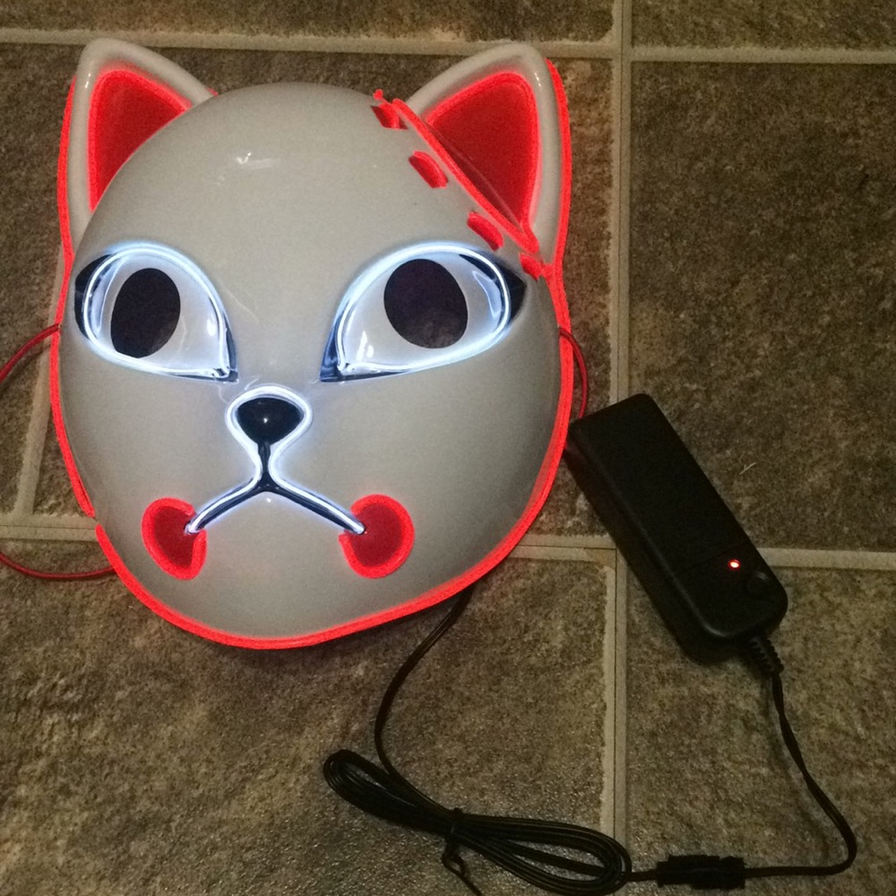 Light up cat mask